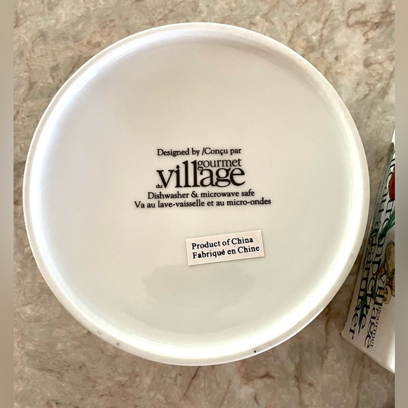 2/$20💕Dip Bowl & Spreader Gourmet Village - Picture 4 of 4